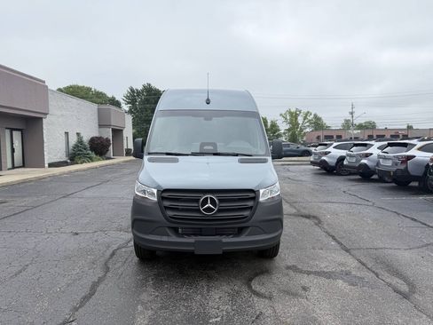 Used 2026 Mercedes-Benz Sprinter 2500 image 3
