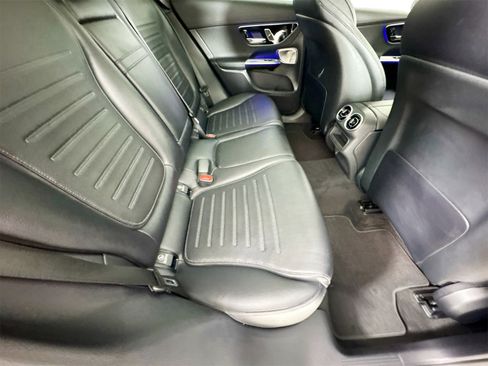 New 2026 Mercedes-Benz GLC 300 image 30