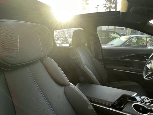 Used 2025 Cadillac Lyriq Sport image 47