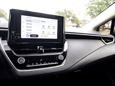 Used 2026 Toyota Corolla LE image 23