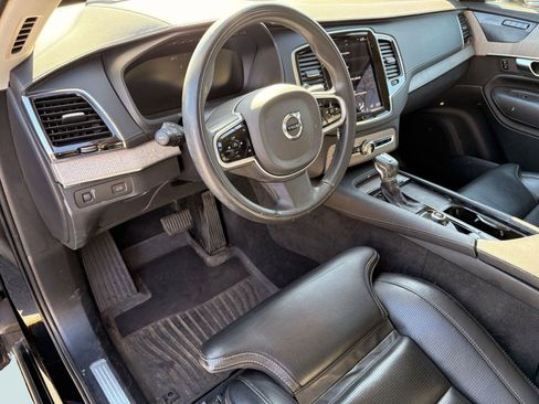 Certified 2022 Volvo XC90 T6 Inscription w/ Advanced Package image 4