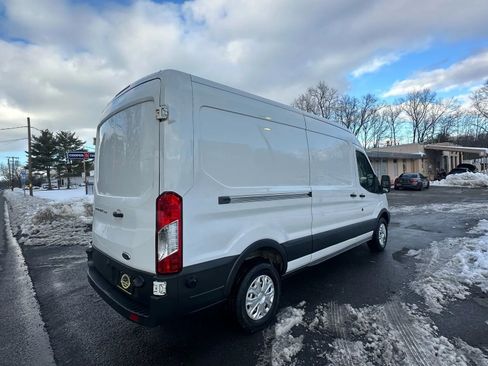 Used 2016 Ford Transit 250 148 Medium Roof image 5