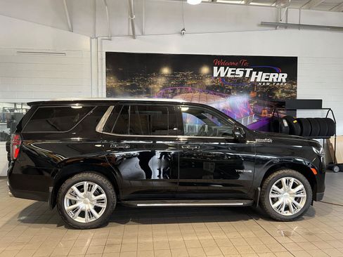 Used 2023 Chevrolet Tahoe High Country AWD/4WD image 9
