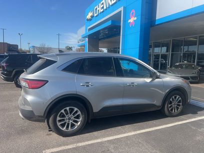 Used 2021 Ford Escape SE