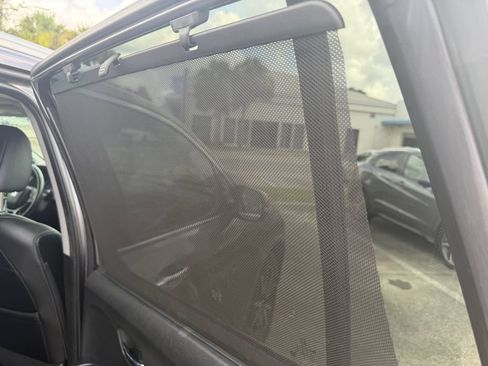 Used 2020 Honda Pilot Touring image 11