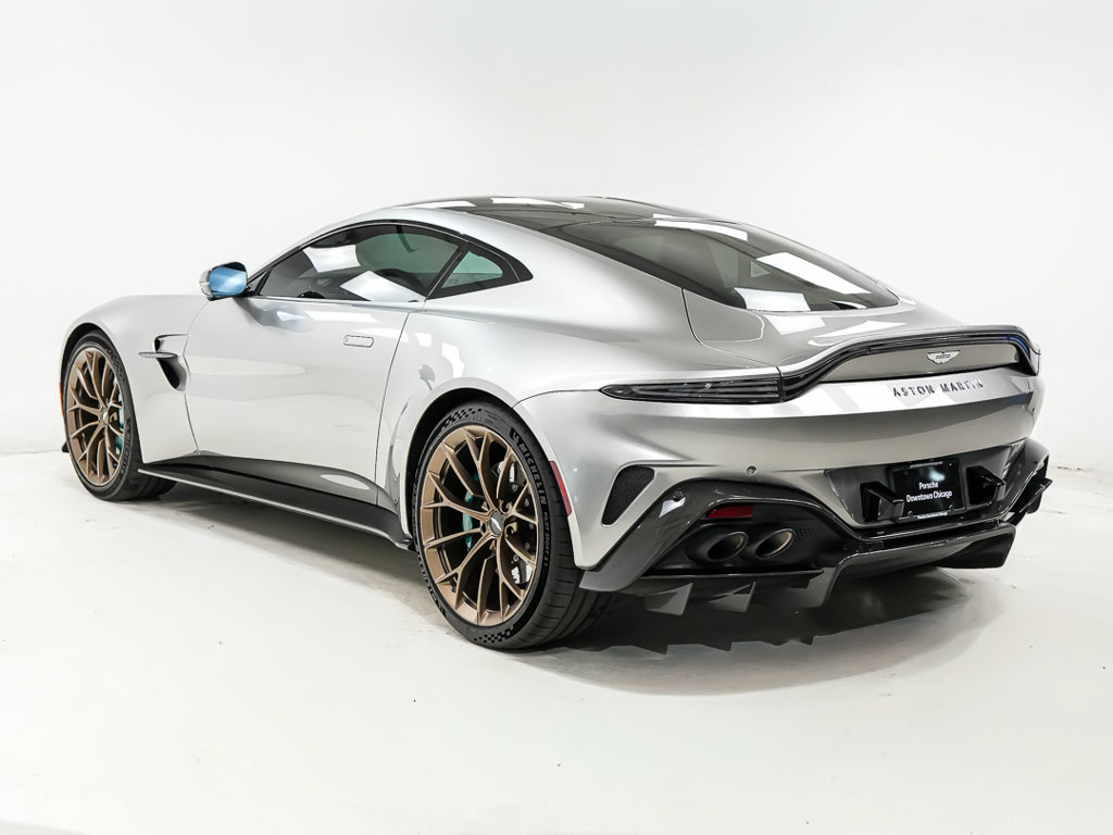 Used 2025 Aston Martin V8 Vantage Coupe RWD image 3