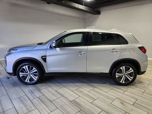 Used 2021 Mitsubishi Outlander Sport ES image 2