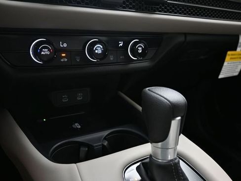 New 2026 Honda HR-V LX image 14