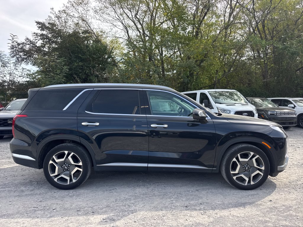 Used 2024 Hyundai Palisade Limited AWD/4WD image 7