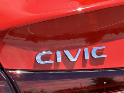 Used 2025 Honda Civic Sport image 26