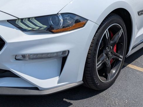 Used 2021 Ford Mustang GT Premium w/ Equipment Group 401A RWD image 9