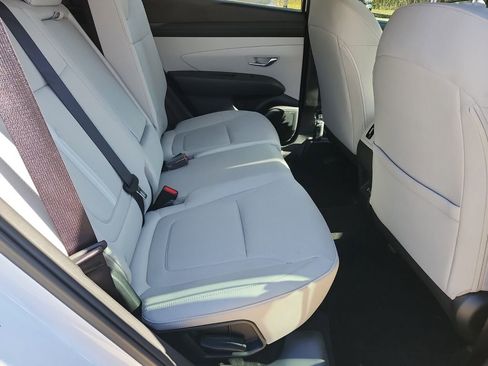 Used 2025 Hyundai Tucson SEL image 18