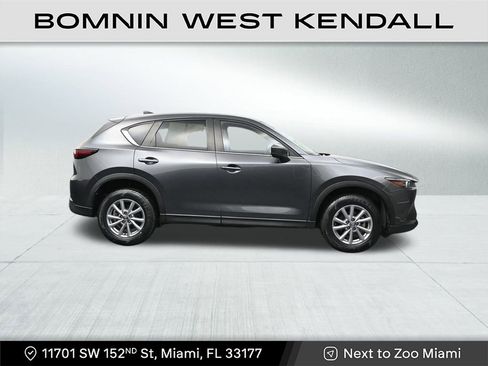 Used 2023 MAZDA CX-5 AWD 2.5 S w/ Select Package image 6
