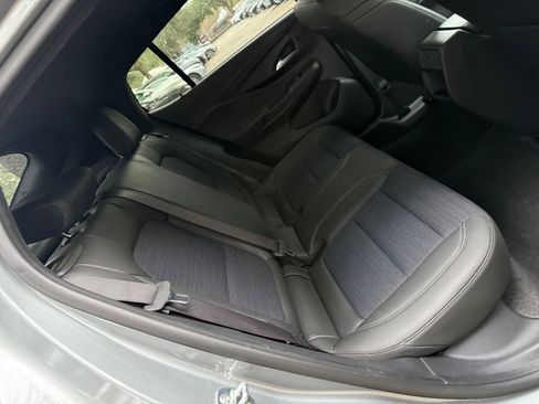 Used 2025 Buick Envista Preferred image 31