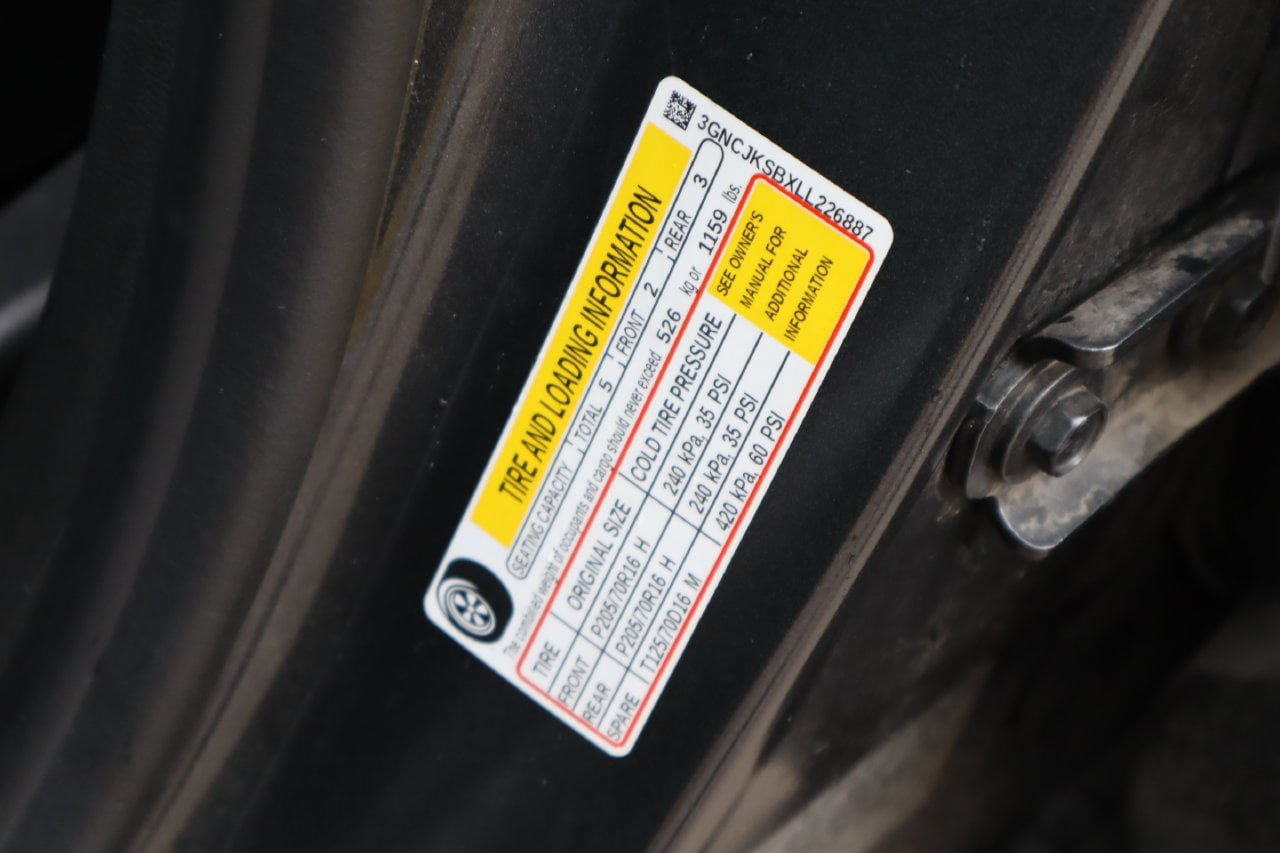 Used 2020 Chevrolet Trax LS w/ Tint and Cruise Package FWD image 27