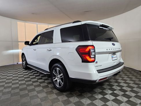 Certified 2023 Ford Expedition Limited image 5