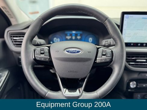 Used 2023 Ford Escape Active w/ Tech Pack #2 FWD image 8