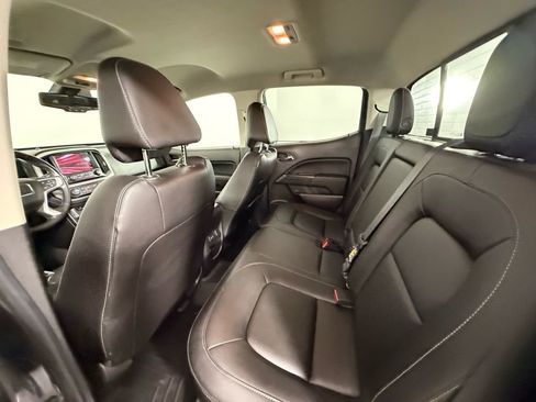 Used 2016 GMC Canyon SLT image 13