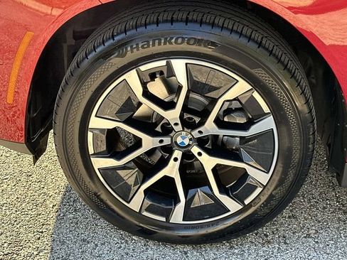 Certified 2025 BMW X3 xDrive30i w/ Premium Package image 13