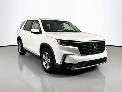 Certified 2023 Honda Pilot EX-L image 3