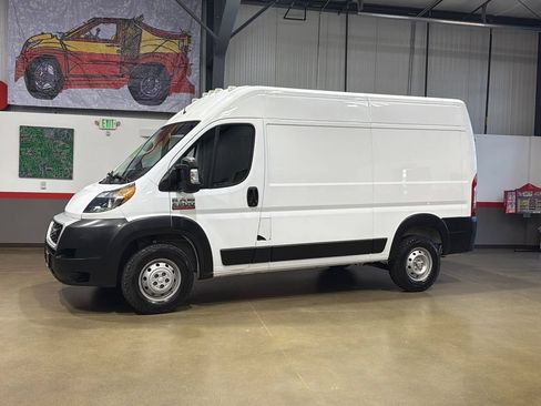 Used 2019 RAM ProMaster 2500 FWD image 9