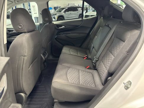 Used 2019 Chevrolet Equinox LT AWD/4WD image 30