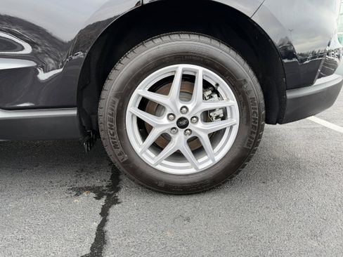 Certified 2024 Ford Edge SEL w/ Convenience Package image 10