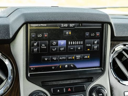 Used 2016 Ford F350 Lariat w/ Lariat Ultimate Package AWD/4WD image 31