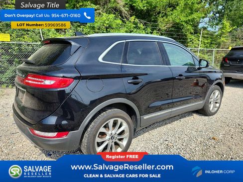 Used 2019 Lincoln MKC Select w/ Select Plus Package AWD/4WD image 4