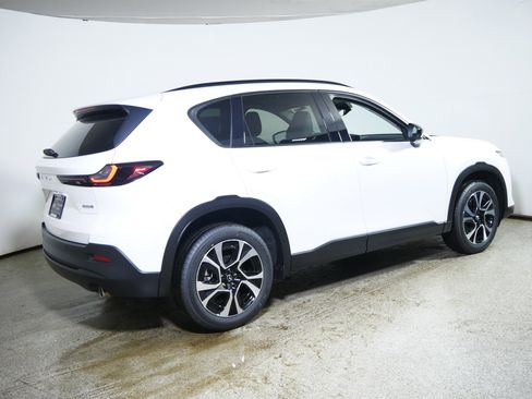 New 2026 MAZDA CX-5 Preferred AWD/4WD image 2