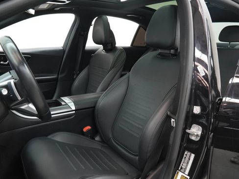 Used 2024 Mercedes-Benz C 300 Sedan image 15