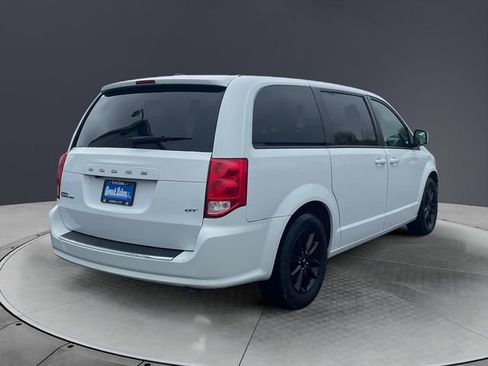 Used 2020 Dodge Grand Caravan GT FWD image 5