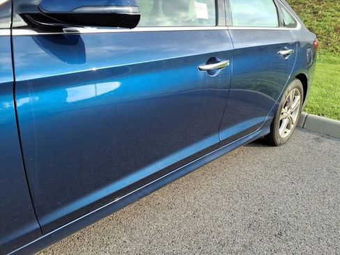 Used 2018 Hyundai Sonata Limited FWD image 5