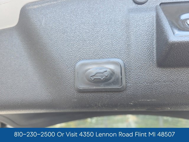 Used 2016 GMC Acadia SLE AWD/4WD image 30