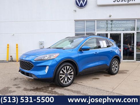 Used 2020 Ford Escape Titanium AWD/4WD image 1