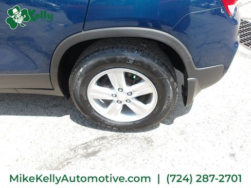 Used 2019 Chevrolet Trax LT w/ LPO, Protection Package AWD/4WD image 23