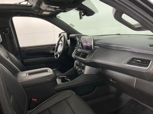 Used 2021 GMC Yukon SLT image 30