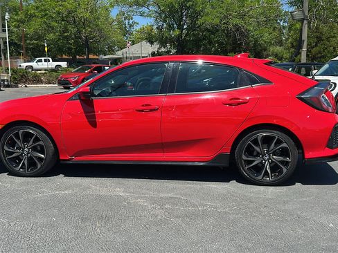 Used 2019 Honda Civic Sport image 8