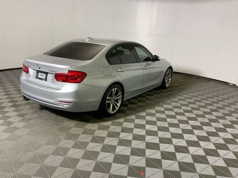 Used 2018 BMW 330i xDrive Sedan image 7