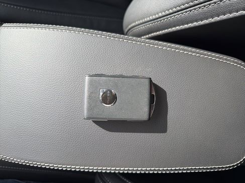 New 2026 Volvo XC40 B5 Plus w/ Protection Package Premier image 31