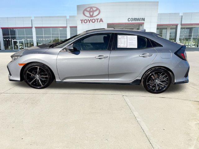 Used 2021 Honda Civic Sport image 2