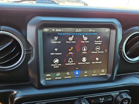 Used 2020 Jeep Wrangler Unlimited Sahara image 17