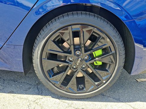 New 2026 Kia K5 GT w/ GT1 Package FWD image 5