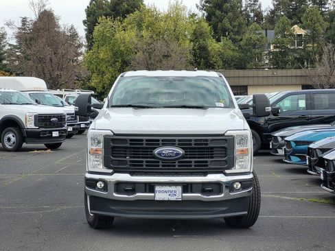 New 2026 Ford F250 XL w/ XL Chrome Package AWD/4WD image 34