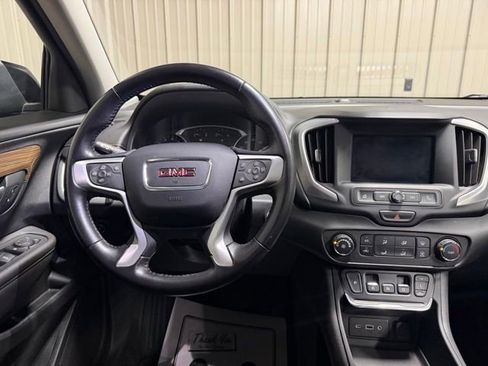 Used 2021 GMC Terrain SLE w/ Elevation Edition FWD image 29