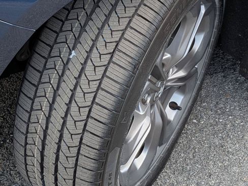 Certified 2023 Honda Accord EX image 12