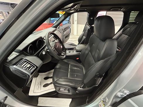Used 2014 Land Rover Range Rover Sport HSE image 54
