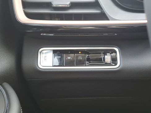 New 2026 Buick Enclave Preferred w/ Power Package image 25