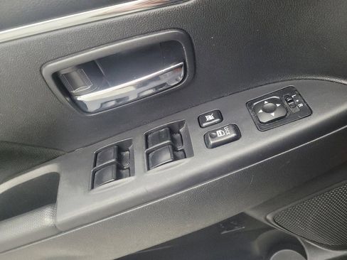 Used 2024 Mitsubishi Outlander Sport Sport S image 27