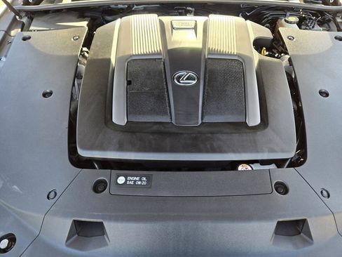 Used 2021 Lexus LS 500 w/ Interior Upgrade Package image 39